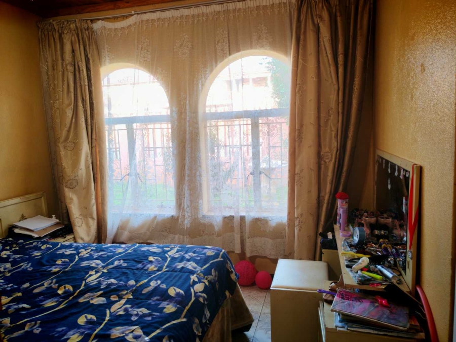 4 Bedroom Property for Sale in Lenasia South Gauteng