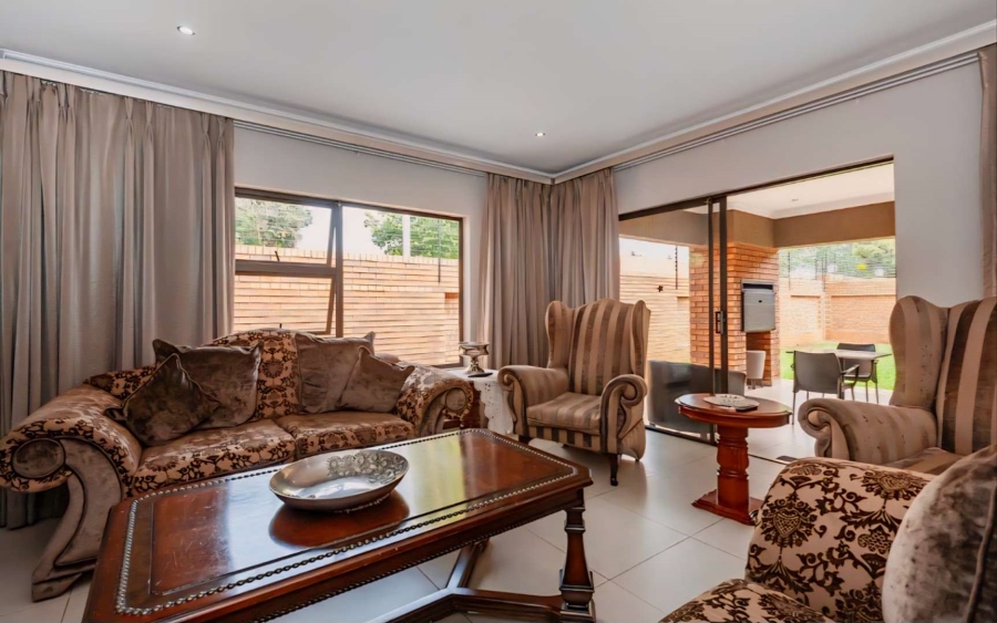 3 Bedroom Property for Sale in New Redruth Gauteng