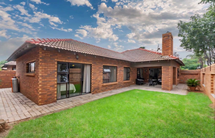 3 Bedroom Property for Sale in New Redruth Gauteng