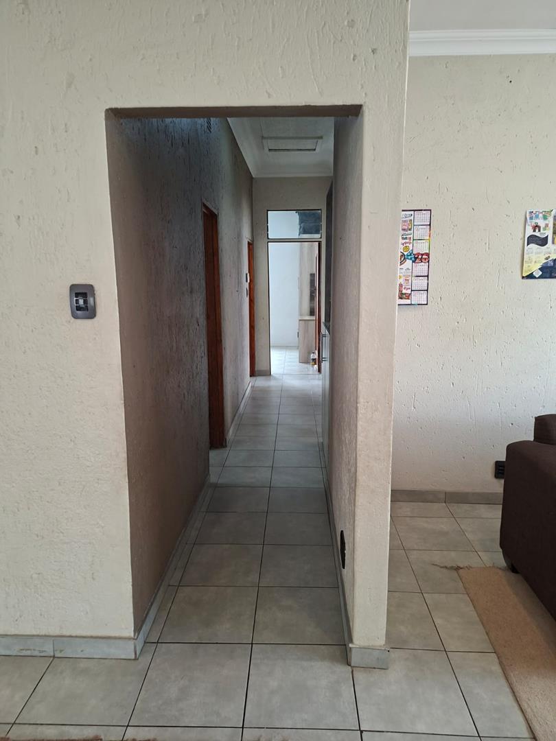 3 Bedroom Property for Sale in The Hill Gauteng
