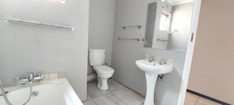 3 Bedroom Property for Sale in Liefde en Vrede Gauteng