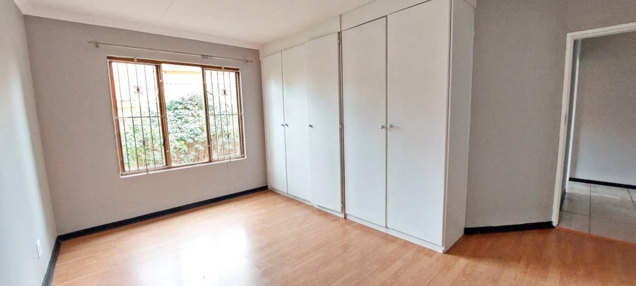 3 Bedroom Property for Sale in Liefde en Vrede Gauteng