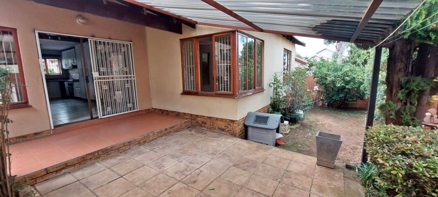 3 Bedroom Property for Sale in Liefde en Vrede Gauteng