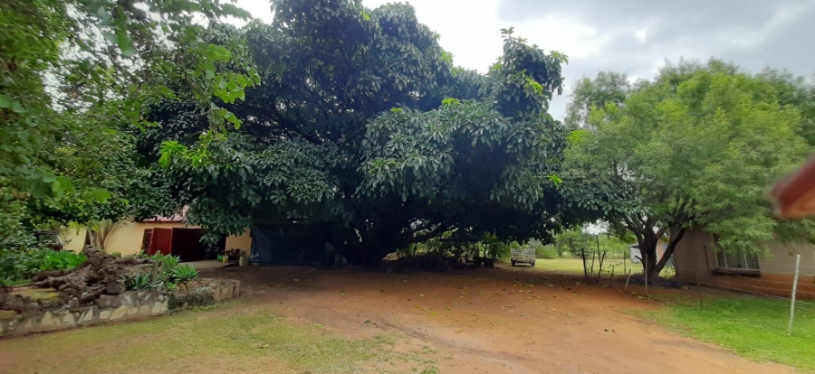 6 Bedroom Property for Sale in Bultfontein Gauteng