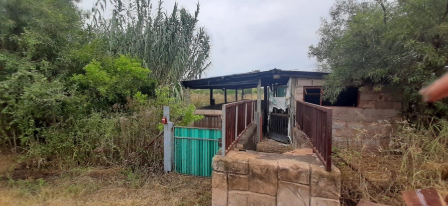 6 Bedroom Property for Sale in Bultfontein Gauteng