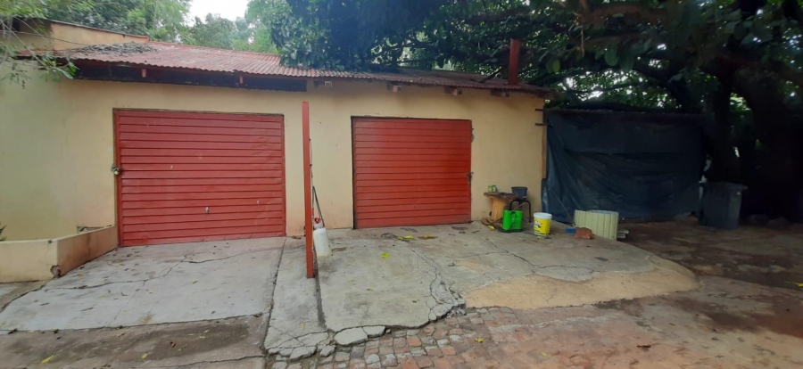 6 Bedroom Property for Sale in Bultfontein Gauteng