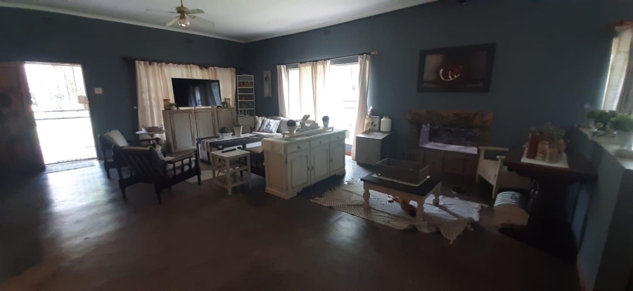 6 Bedroom Property for Sale in Bultfontein Gauteng