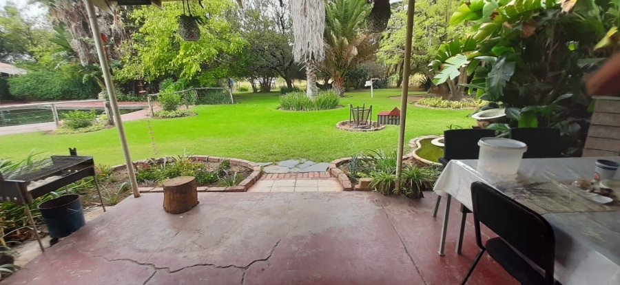 6 Bedroom Property for Sale in Bultfontein Gauteng