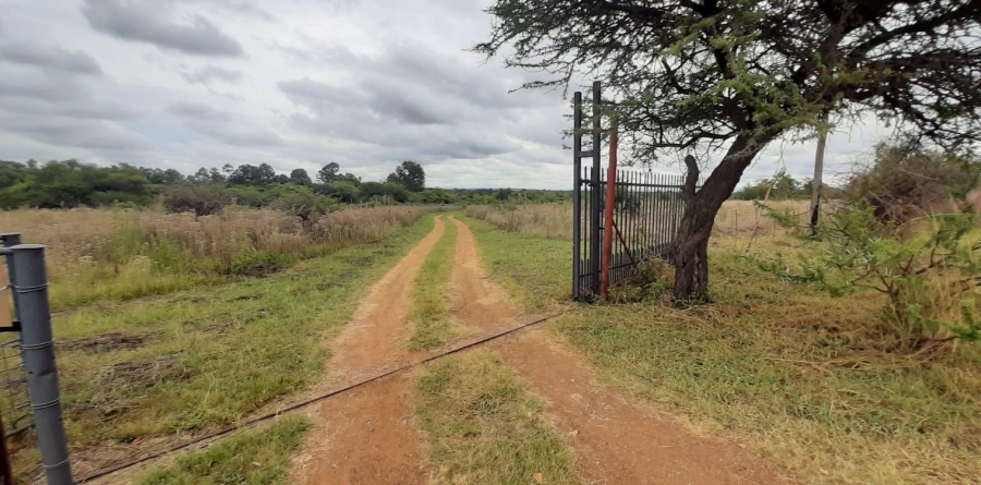 6 Bedroom Property for Sale in Bultfontein Gauteng