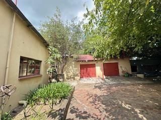 6 Bedroom Property for Sale in Bultfontein Gauteng