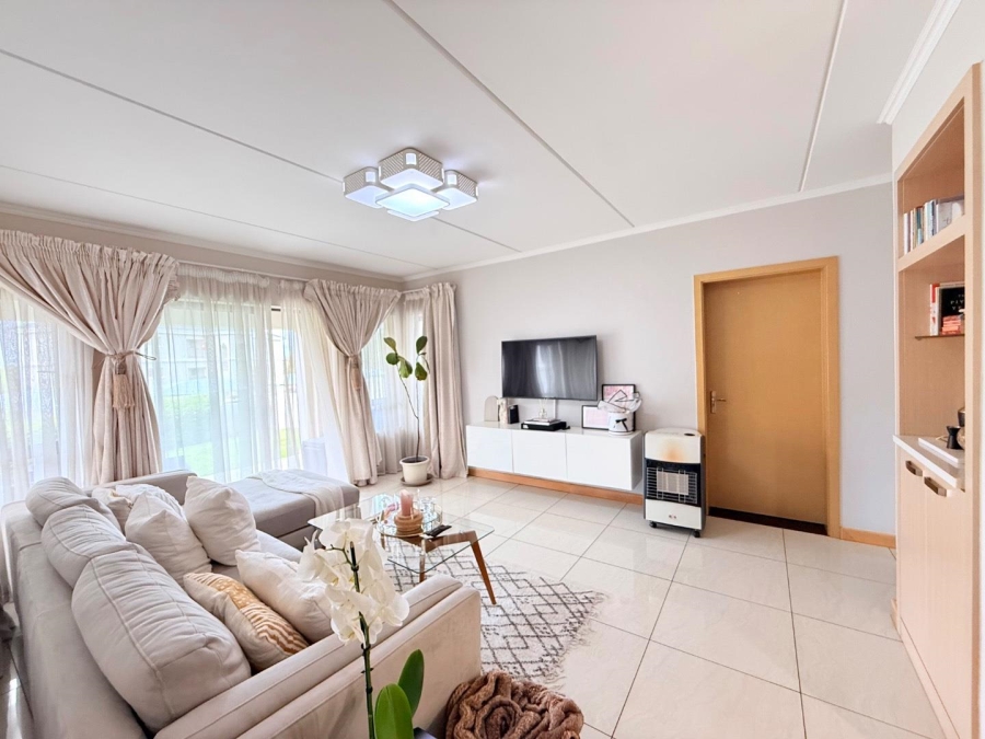 2 Bedroom Property for Sale in Carlswald Gauteng