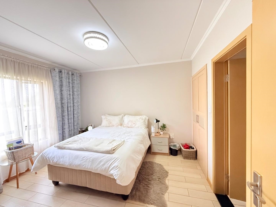 2 Bedroom Property for Sale in Carlswald Gauteng