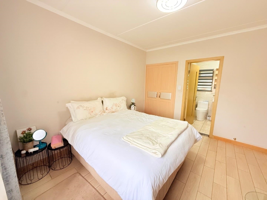 2 Bedroom Property for Sale in Carlswald Gauteng