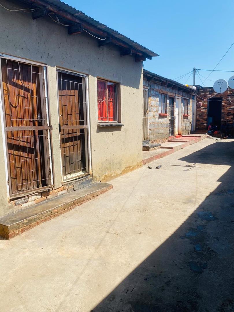 2 Bedroom Property for Sale in Ivory Park Gauteng