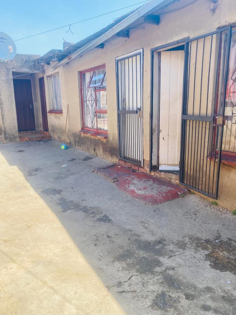 2 Bedroom Property for Sale in Ivory Park Gauteng