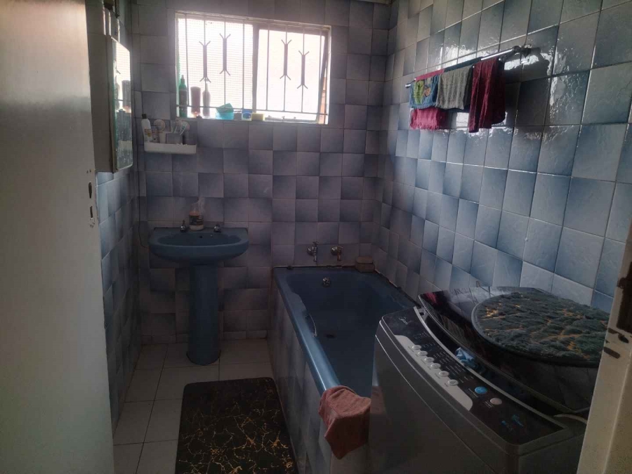 4 Bedroom Property for Sale in Mabopane Unit S Gauteng