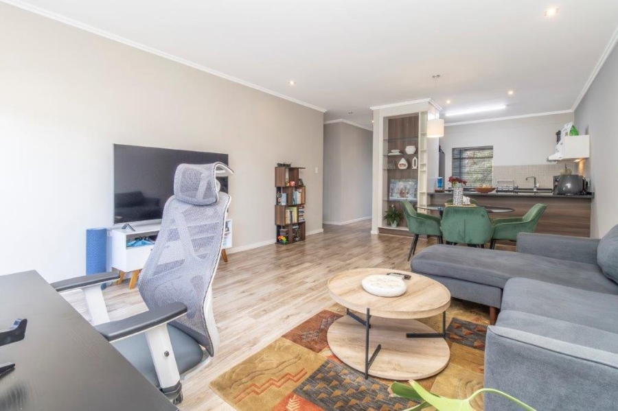 2 Bedroom Property for Sale in Morningside Gauteng