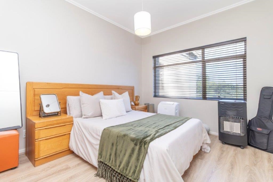 2 Bedroom Property for Sale in Morningside Gauteng