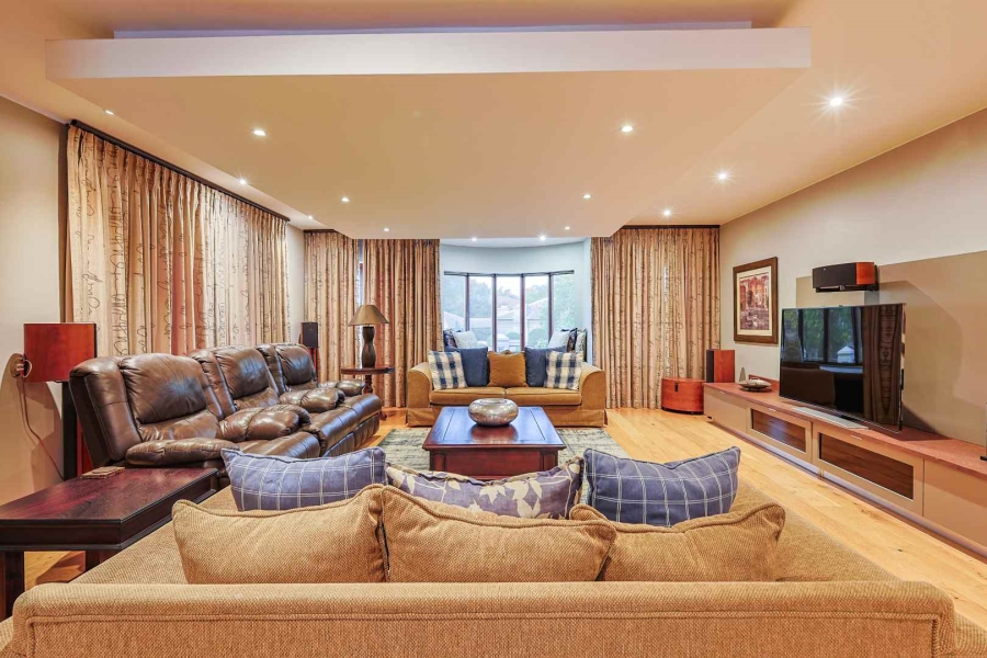 4 Bedroom Property for Sale in Boardwalk Manor Gauteng