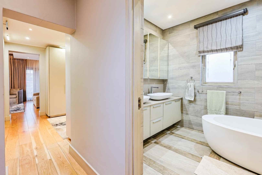 4 Bedroom Property for Sale in Boardwalk Manor Gauteng