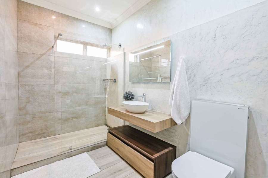 4 Bedroom Property for Sale in Boardwalk Manor Gauteng