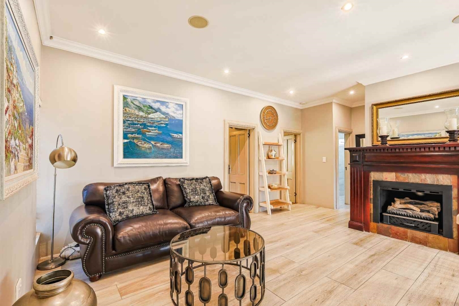 4 Bedroom Property for Sale in Boardwalk Manor Gauteng