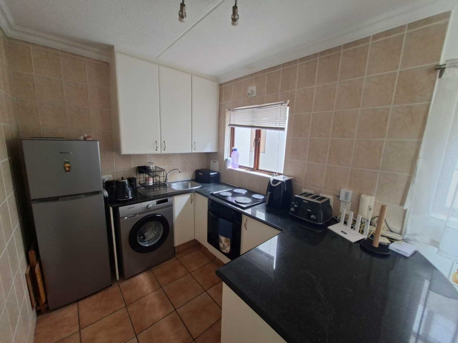 To Let 1 Bedroom Property for Rent in Sandton Central Gauteng