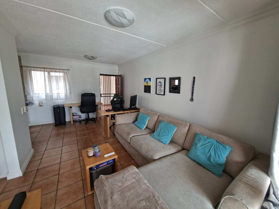 To Let 1 Bedroom Property for Rent in Sandton Central Gauteng