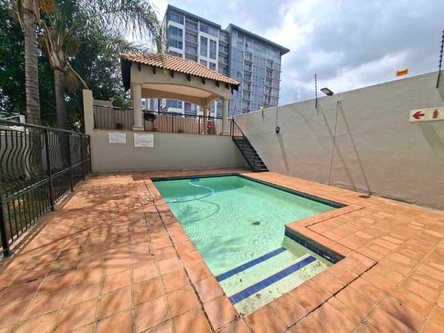 To Let 1 Bedroom Property for Rent in Sandton Central Gauteng