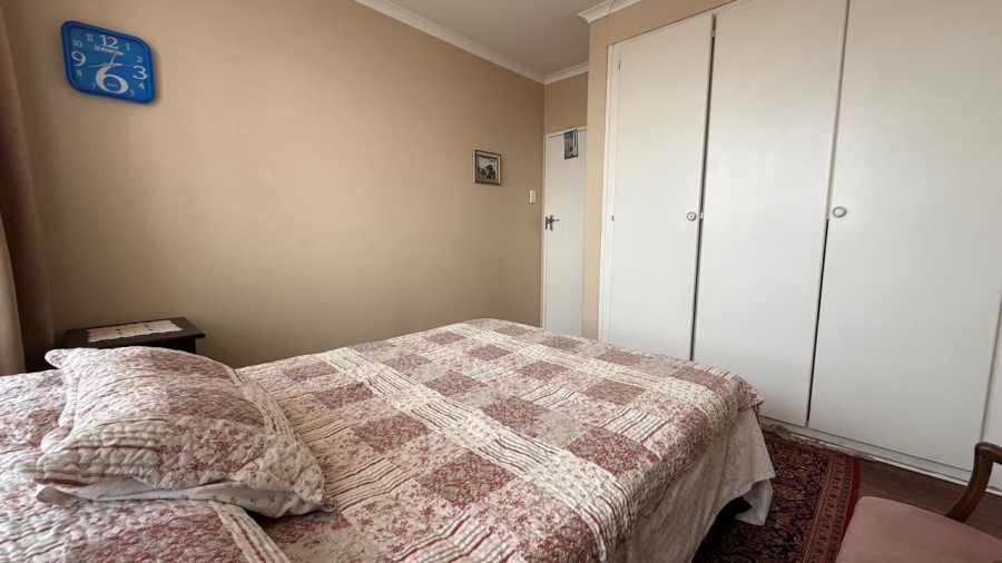 2 Bedroom Property for Sale in La Montagne Gauteng