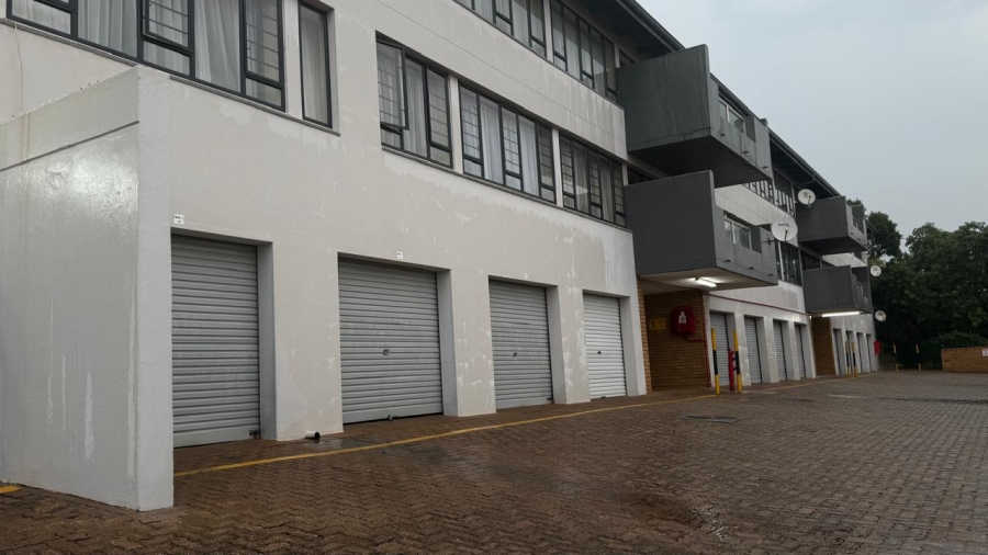 2 Bedroom Property for Sale in La Montagne Gauteng