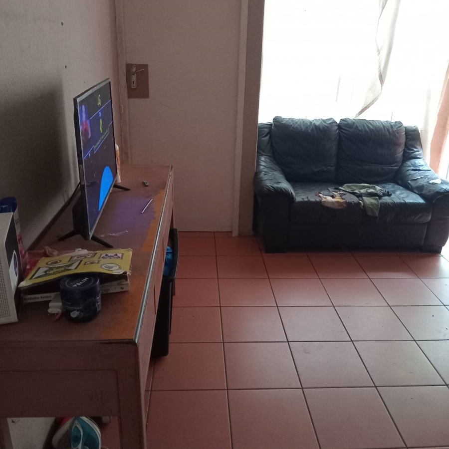 2 Bedroom Property for Sale in Bloubosrand Gauteng