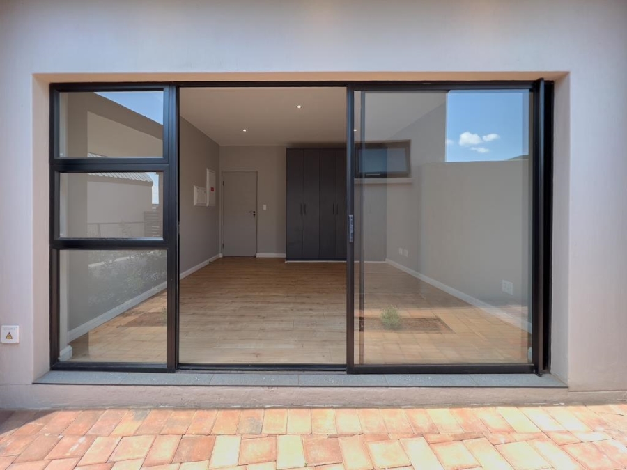 4 Bedroom Property for Sale in Midstream Heights Gauteng