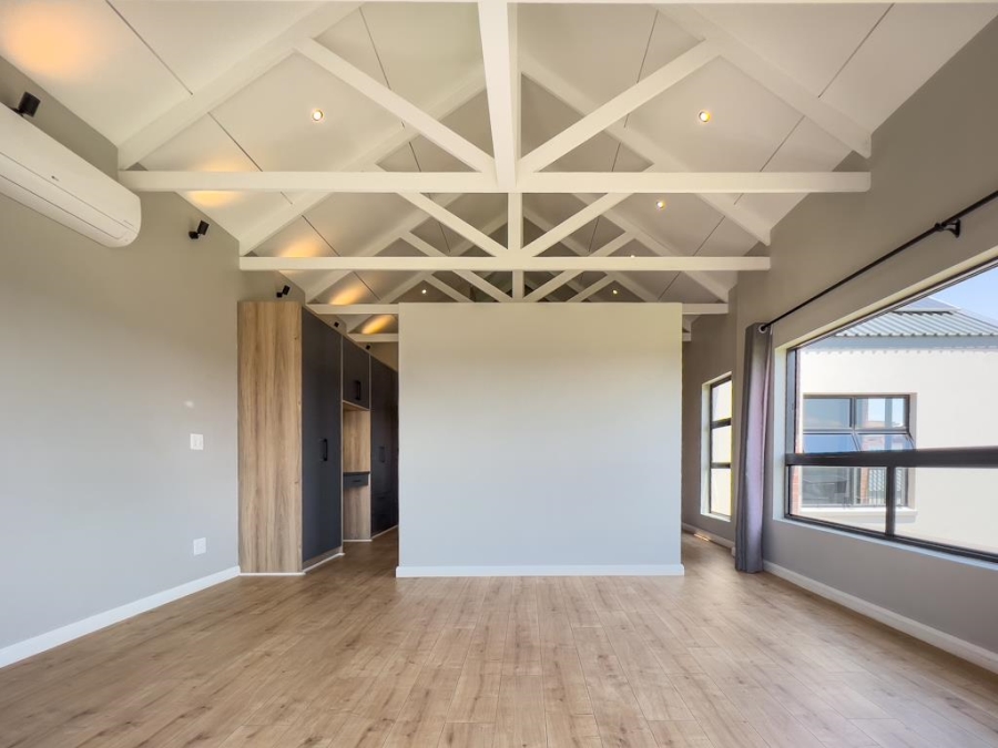 4 Bedroom Property for Sale in Midstream Heights Gauteng