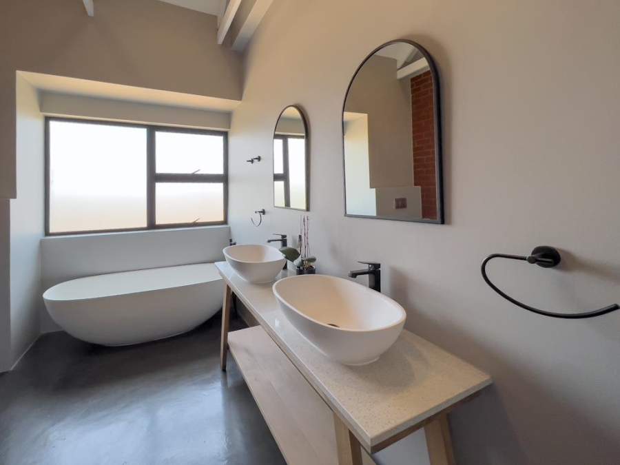 4 Bedroom Property for Sale in Midstream Heights Gauteng