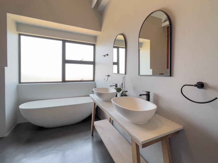 4 Bedroom Property for Sale in Midstream Heights Gauteng