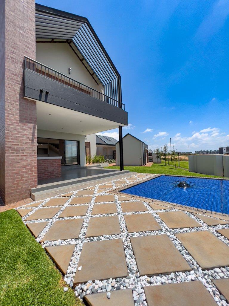 4 Bedroom Property for Sale in Midstream Heights Gauteng