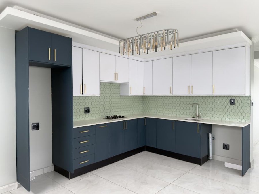 7 Bedroom Property for Sale in Midstream Ridge Gauteng