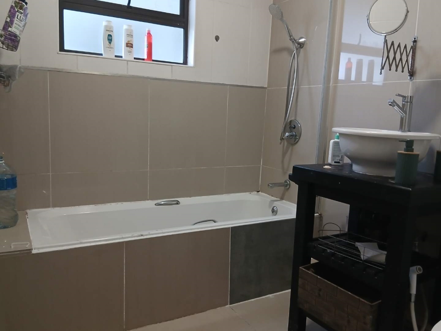 3 Bedroom Property for Sale in Lambton Gauteng