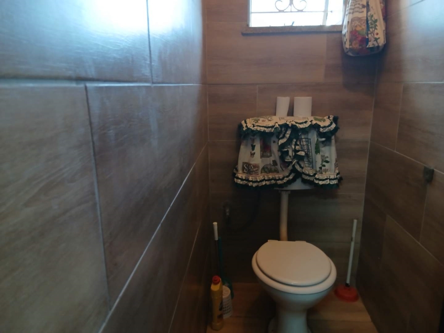 3 Bedroom Property for Sale in Symhurst Gauteng