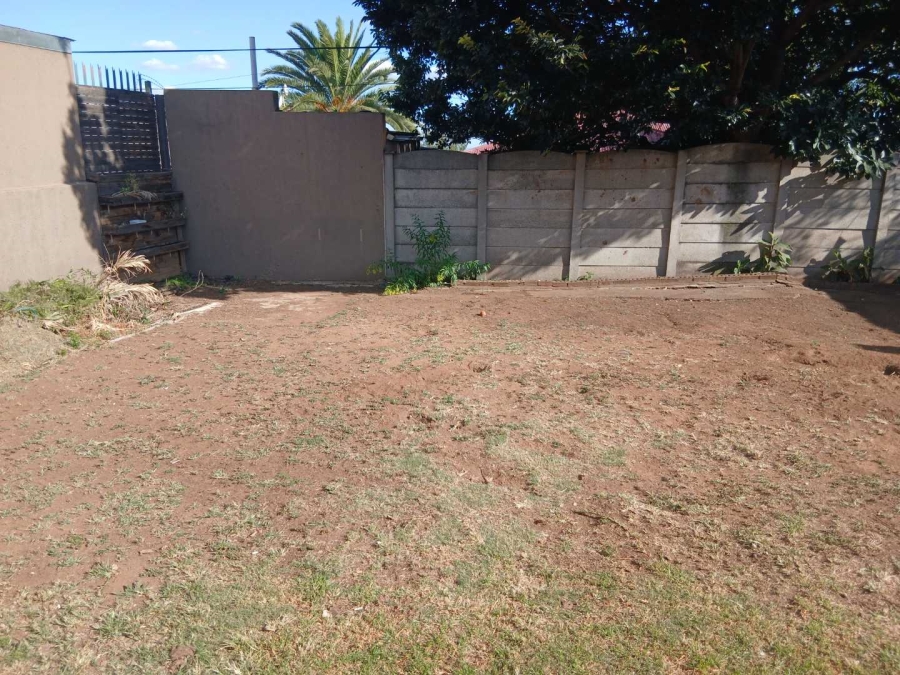 3 Bedroom Property for Sale in Symhurst Gauteng