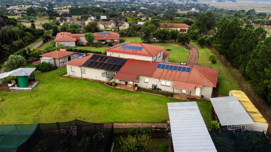 7 Bedroom Property for Sale in Grootfontein Country Estate Gauteng