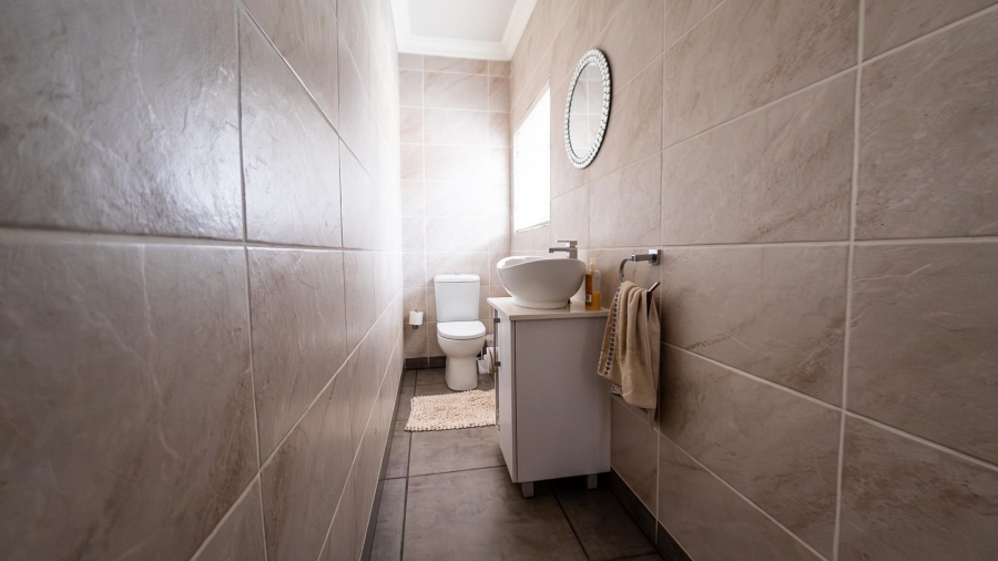 7 Bedroom Property for Sale in Grootfontein Country Estate Gauteng