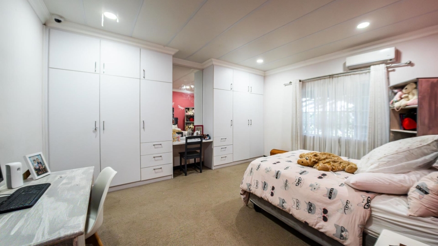 7 Bedroom Property for Sale in Grootfontein Country Estate Gauteng