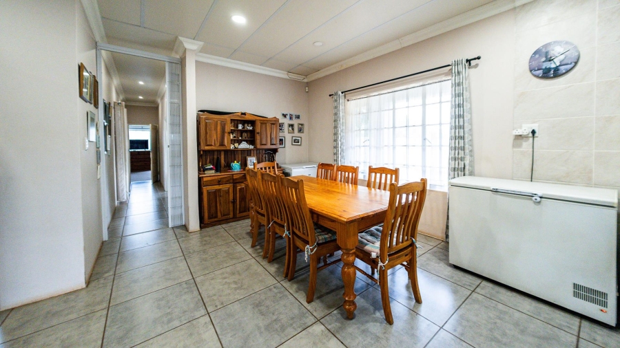 7 Bedroom Property for Sale in Grootfontein Country Estate Gauteng