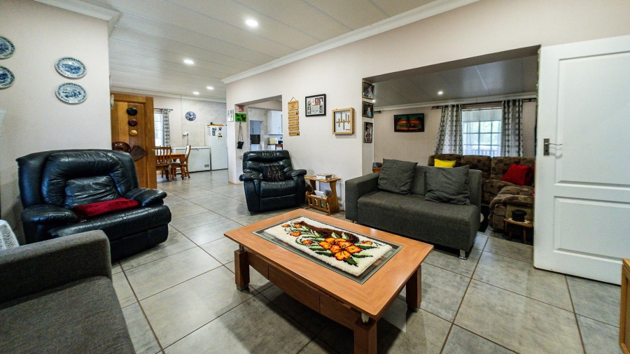 7 Bedroom Property for Sale in Grootfontein Country Estate Gauteng