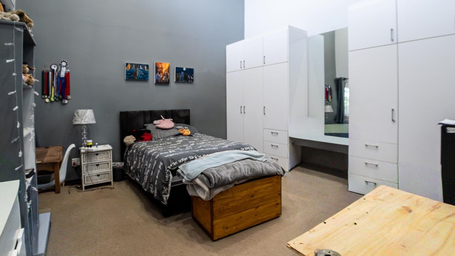 7 Bedroom Property for Sale in Grootfontein Country Estate Gauteng