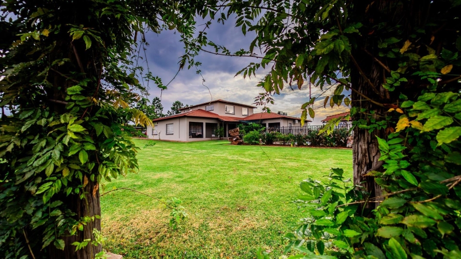 7 Bedroom Property for Sale in Grootfontein Country Estate Gauteng