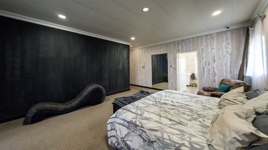 7 Bedroom Property for Sale in Grootfontein Country Estate Gauteng