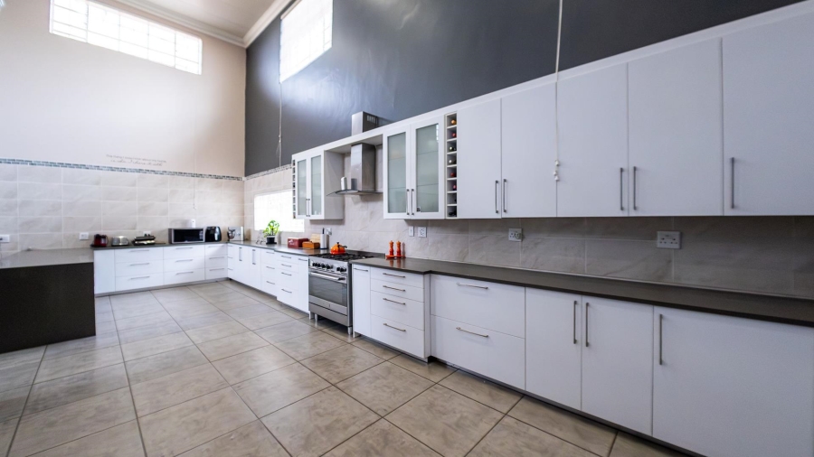 7 Bedroom Property for Sale in Grootfontein Country Estate Gauteng